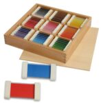 Montessori - Kleurtabletten in houten kist