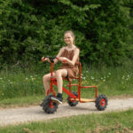 Grote bakfiets met ballonwielen | 7+ jaar